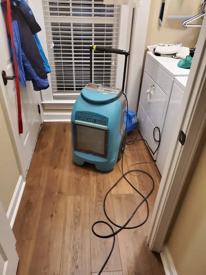 Commercial dehumidifier deployed for Flood Damage Cleanup in Maryville